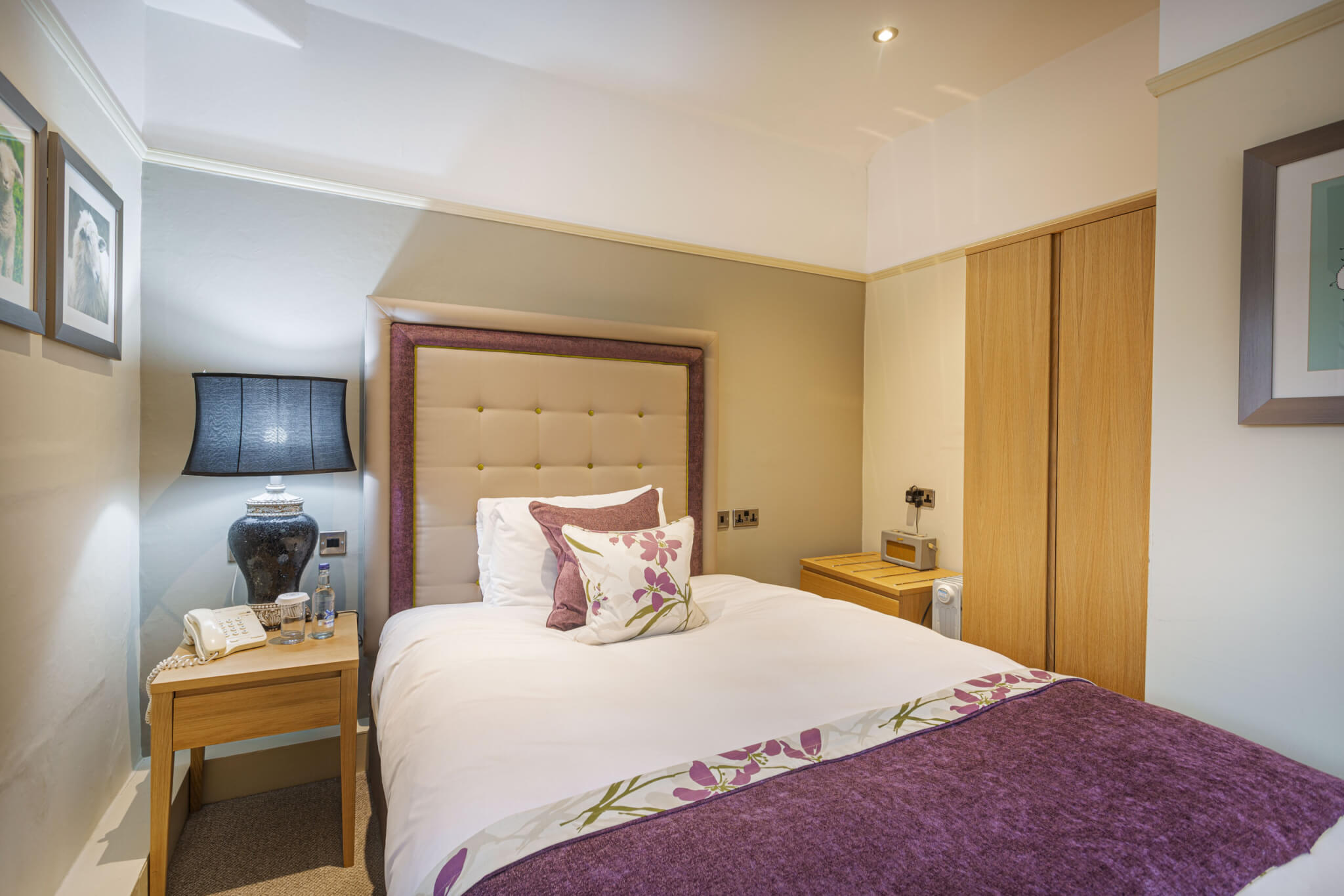Classic Small Double Room Hotel Welshpool 1 scaled