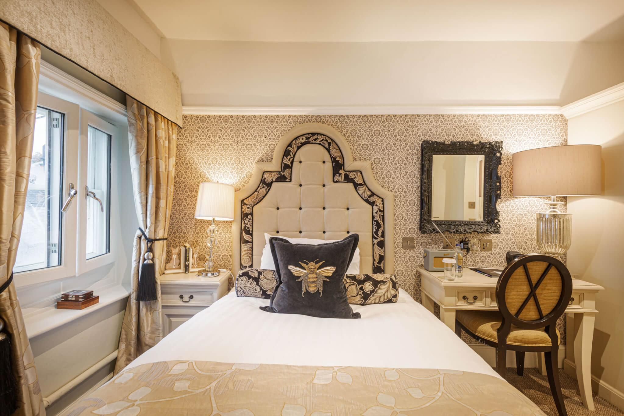 Classic Small Double Room Hotel Welshpool 8 scaled