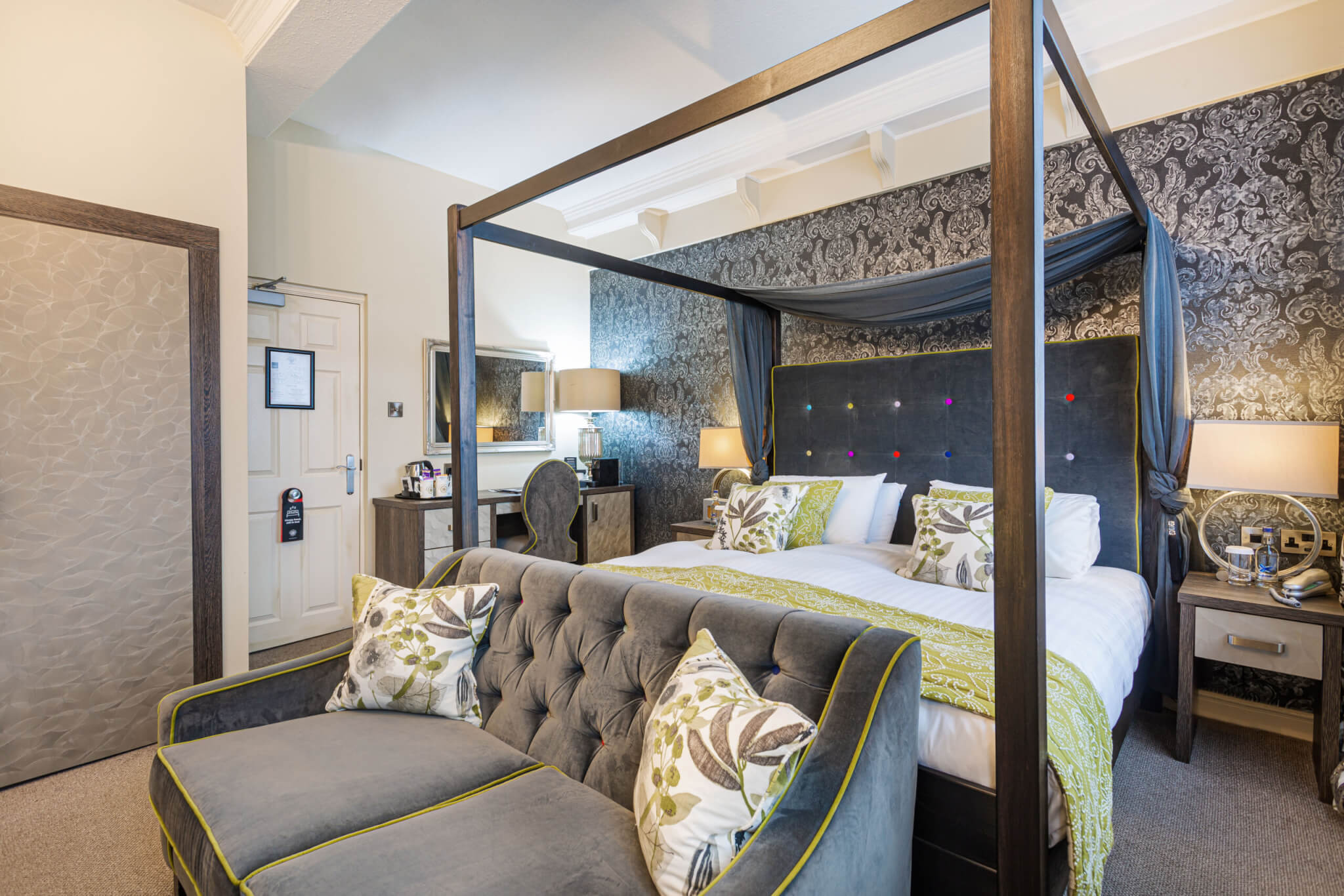 Deluxe Suite Hotel Welshpool 6 scaled