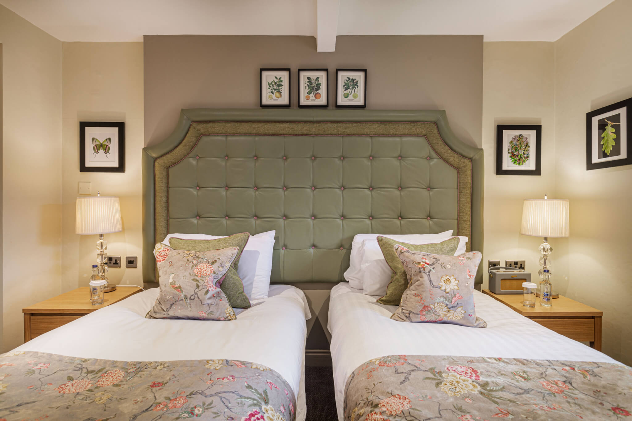 Superior Twin Room Hotel Welshpool 3 scaled